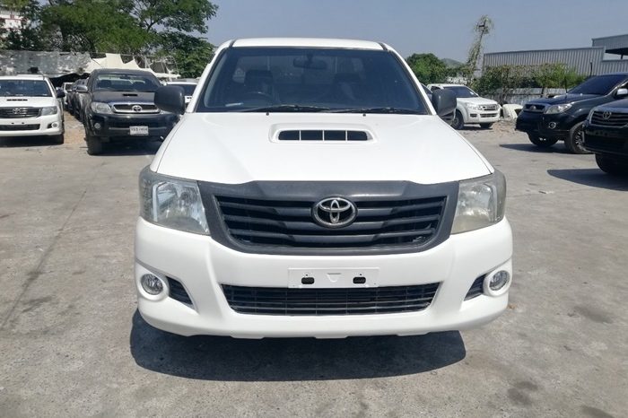 2015 – VIGO 2WD 2.5J MT STANDARD WHITE – 2139 full