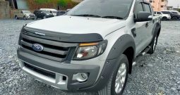 FORD 4WD 2015 3.2 AT DOUBLE CAB SILVER 7495