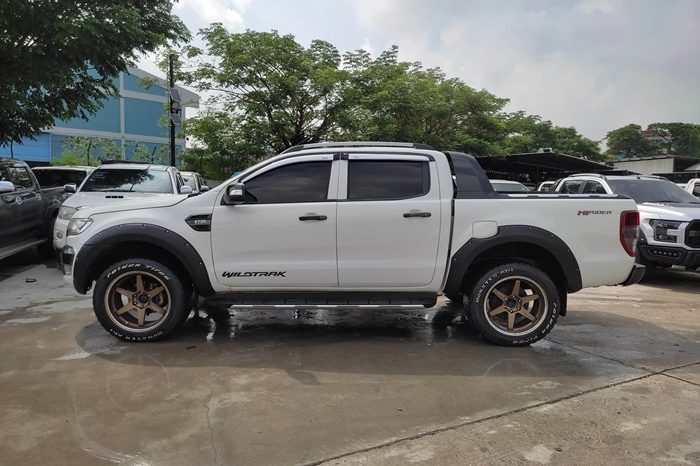 FORD 4WD 2016 3.2 AT DOUBLE CAB WHITE 5479 full