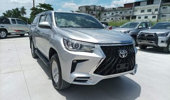 REVO 4WD 2017 2.8G AT DOUBLE CAB SILVER 1760 full