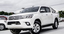 REVO 4WD 2017 2.8G AT DOUBLE CAB WHITE 241