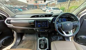 REVO 4WD 2017 2.8G MT SMART CAB WHITE 3563 full