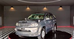 TOYOTA 4WD 2006 3.0V AT FORTUNER BRONZE 3172
