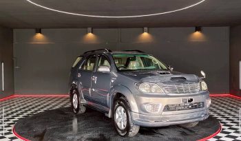 TOYOTA 4WD 2006 3.0V AT FORTUNER BRONZE 3172 full