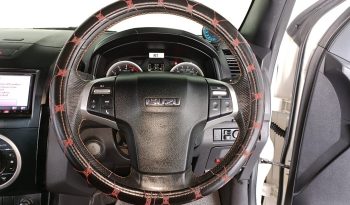 ISUZU 4WD 2017 3.0 AT DOUBLE CAB WHITE 9329 full