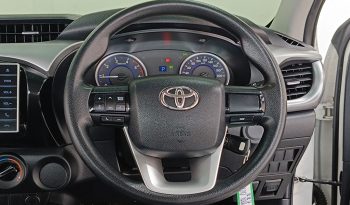 REVO 2WD 2016 2.4E AT DOUBLE CAB WHITE  5060 full