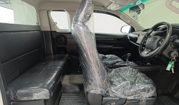 REVO 2WD 2016 2.4E AT DOUBLE CAB WHITE  5060 full