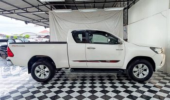 REVO 2WD 2016 2.4E AT DOUBLE CAB WHITE  5060 full