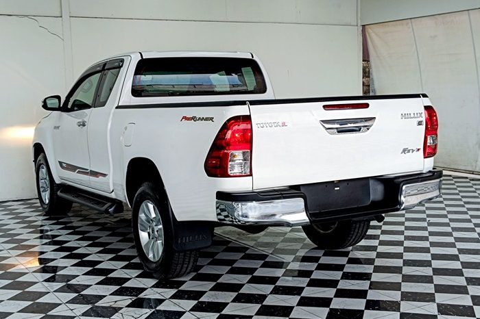 REVO 2WD 2016 2.4E AT DOUBLE CAB WHITE  5060 full
