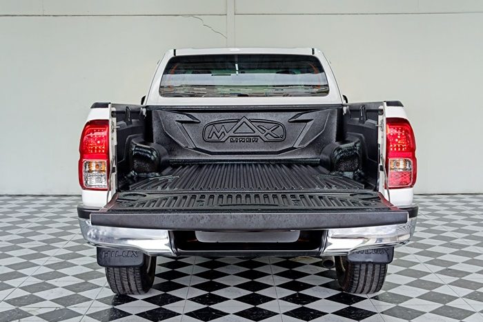 REVO 2WD 2016 2.4E AT DOUBLE CAB WHITE  5060 full