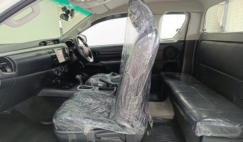 REVO 2WD 2016 2.4E AT DOUBLE CAB WHITE  5060 full