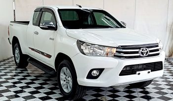 REVO 2WD 2016 2.4E AT DOUBLE CAB WHITE  5060 full