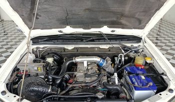 ISUZU 4WD 2005 3.0 AT SUV WHITE  3831 full