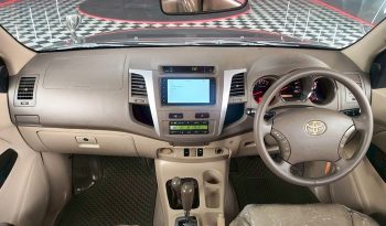 TOYOTA 4WD 2005 2.7V AT FORTUNER BRONZE 3025 full