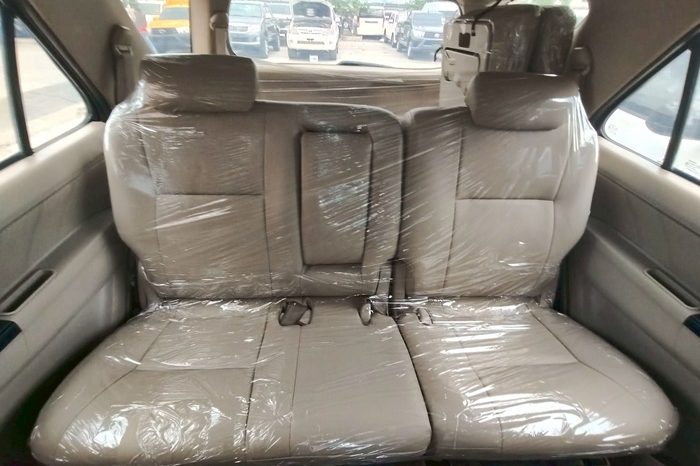 TOYOTA 4WD 2005 2.7V AT FORTUNER BRONZE 3025 full