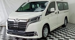 TOYOTA 2WD 2019 3.0 MT HIACE WHITE 9637