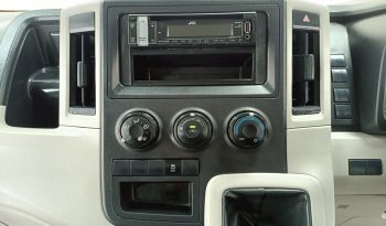 TOYOTA 2WD 2019 3.0 MT HIACE WHITE 9637 full