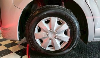 TOYOTA 2WD 2019 3.0 MT HIACE SILVER 9644 full