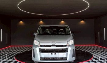 TOYOTA 2WD 2019 3.0 MT HIACE SILVER 9644 full
