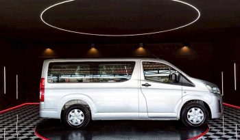 TOYOTA 2WD 2019 3.0 MT HIACE SILVER 9644 full