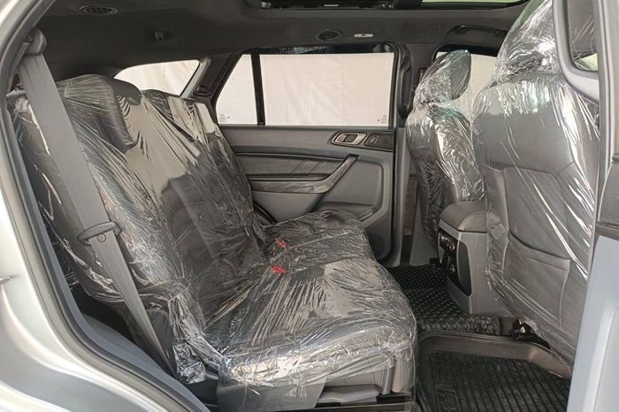 FORD 4WD 2016 3.2 AT SUV EVEREST SILVER  9311 full