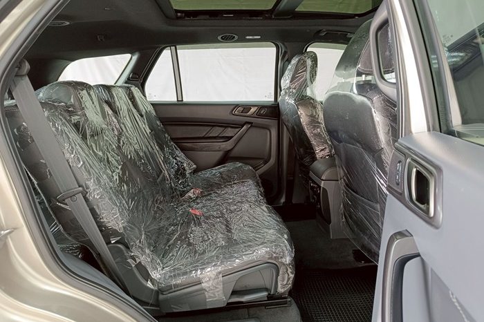 FORD 4WD 2017 3.2 AT EVEREST BROWN  1400 full