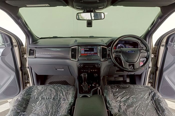 FORD 4WD 2017 3.2 AT EVEREST BROWN  1400 full