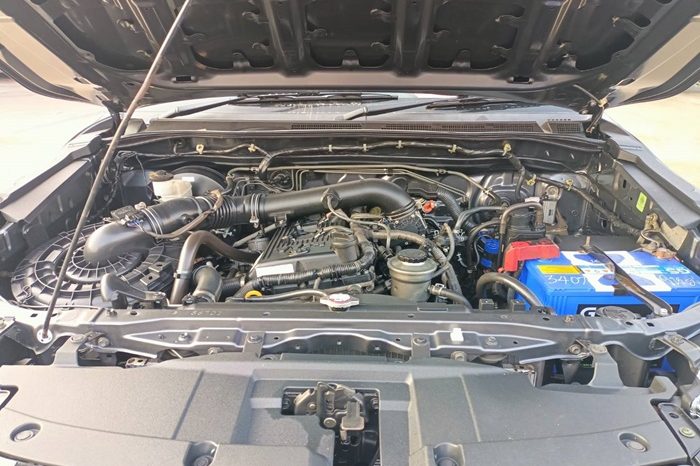 VIGO 4WD 2012 2.7J AT SMART CAB BRONZE 3407 full