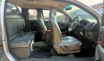 VIGO 4WD 2013 2.7J AT SMART CAB SILVER  5107 full