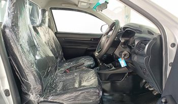 REVO 2WD 2018 2.4J MT STANDARD SILVER  3616 full