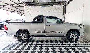 REVO 2WD 2018 2.4J MT STANDARD SILVER  3616 full
