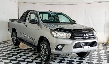 REVO 2WD 2018 2.4J MT STANDARD SILVER  3616 full