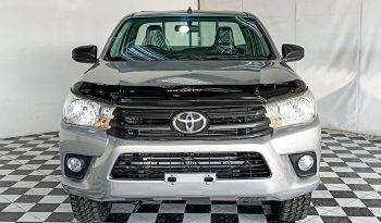 REVO 2WD 2018 2.4J MT STANDARD SILVER  3616 full