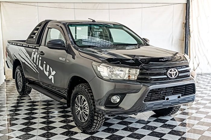 REVO 2WD 2018 2.4J MT STANDARD DARK GREY  7856 full