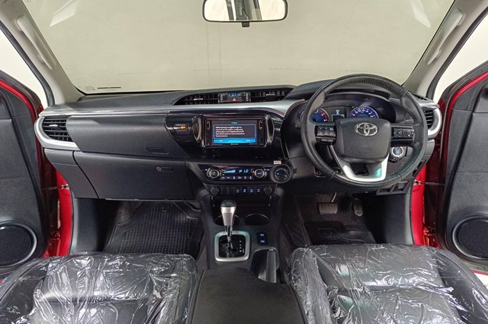 REVO 4WD 2019 2.8G AT DOUBLE CAB RED  7425 full