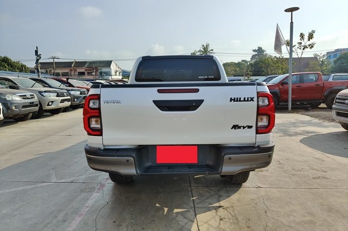 REVO PRE 2022 2.4E AT DOUBLE CAB WHITE  1791 full