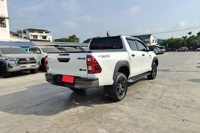 REVO PRE 2022 2.4E AT DOUBLE CAB WHITE  1791 full