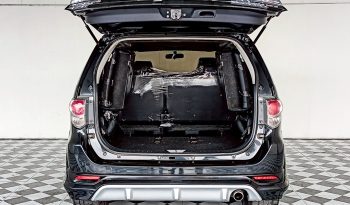 TOYOTA 4WD 2013 3.0V AT FORTUNER BLACK  2308 full