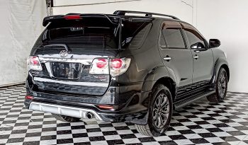 TOYOTA 4WD 2013 3.0V AT FORTUNER BLACK  2308 full