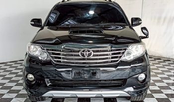 TOYOTA 4WD 2013 3.0V AT FORTUNER BLACK  2308 full