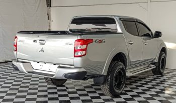 MITSUBISHI 4WD 2018 2.4 AT DOUBLE CAB SILVER  6104 full