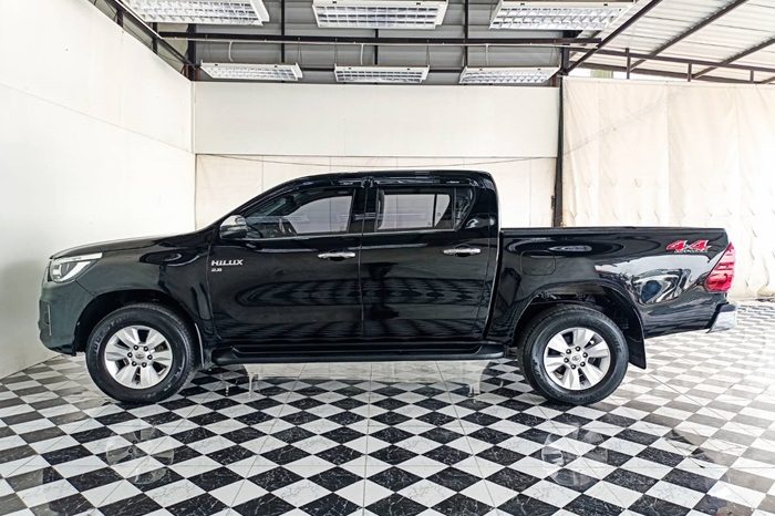 REVO 4WD 2020 2.8G AT DOUBLE CAB BLACK  1699 full