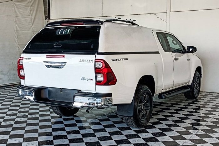 REVO 2WD 2021 2.4J AT SMART CAB WHITE  9439 full