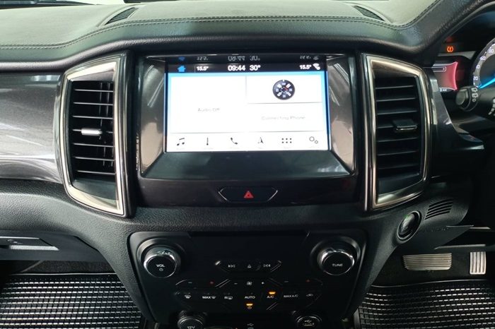 FORD 4WD 2019 2.0 AT SUV EVEREST DARK GREY  46 full
