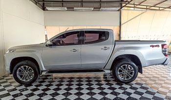 MITSUBISHI 4WD 2021 2.4 AT DOUBLE CAB SILVER  1770 full