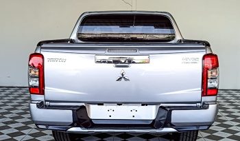 MITSUBISHI 4WD 2021 2.4 AT DOUBLE CAB SILVER  1770 full