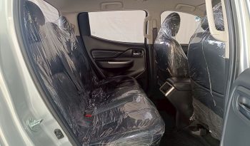 MITSUBISHI 4WD 2021 2.4 AT DOUBLE CAB SILVER  1770 full