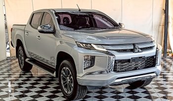 MITSUBISHI 4WD 2021 2.4 AT DOUBLE CAB SILVER  1770 full