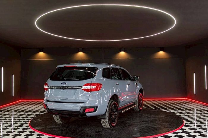 FORD 4WD 2019 2.0 AT SUV EVEREST DARK GREY  46 full