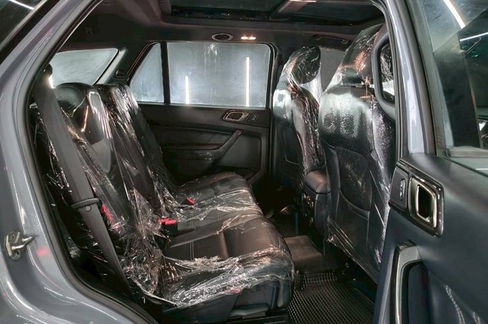 FORD 4WD 2019 2.0 AT SUV EVEREST DARK GREY  46 full